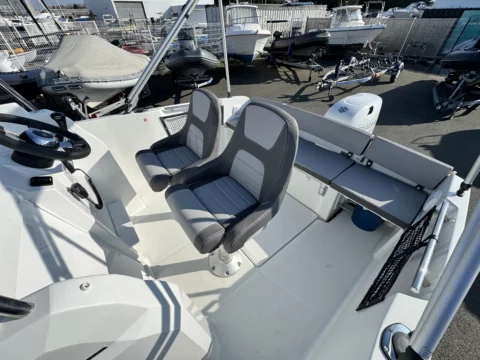 Jeanneau cap camarat 5.5 CC - Suzuki 115cv - Remorque routière - photo 13