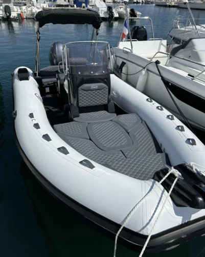 Dream 655 PVC - Suzuki 140cv - photo 14