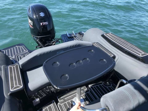 Dream 655 PVC - Suzuki 140cv - photo 17