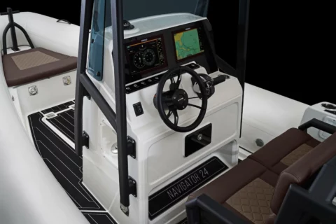 Brig Navigator 24 PVC - Suzuki 175cv - photo 18