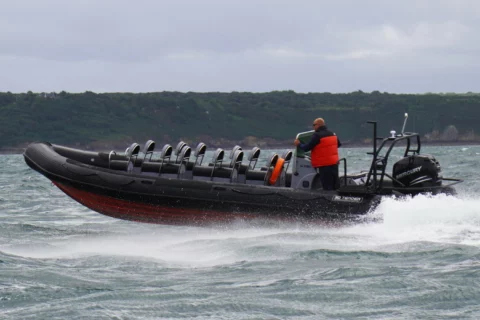 Patrol 860 - Suzuki 300cv - photo 3