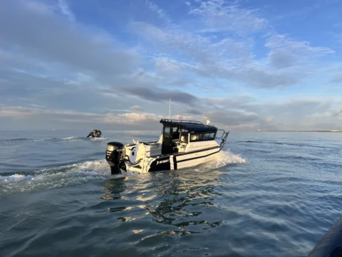 Norden 770 - Suzuki 350cv double hélice - Electronique Garmin Prêt à naviguer - photo 6