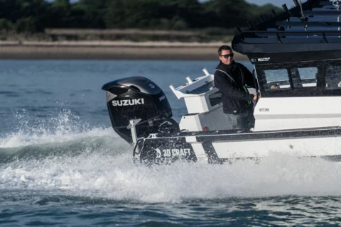 Norden 770 - Suzuki 300cv - photo 7
