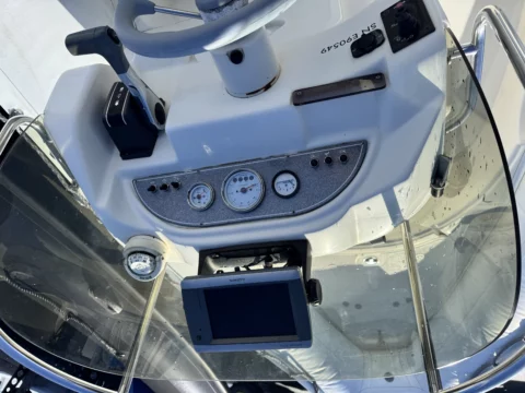 Lomac Beluga 18 hypalon – Suzuki 115CV - Remorque routière - photo 8
