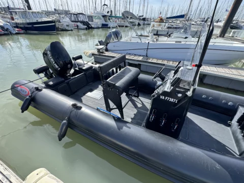 Searibs 670 - Suzuki 200 APX - photo 8