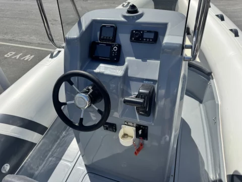 3D Tender Lux 655 - Suzuki 140cv - Remorque routière - photo 9