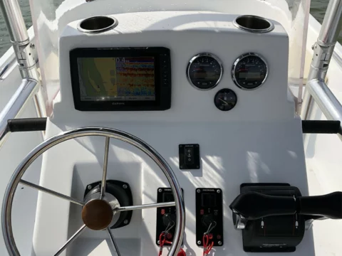 Seaweed 675 - Suzuki 150cv - photo 10
