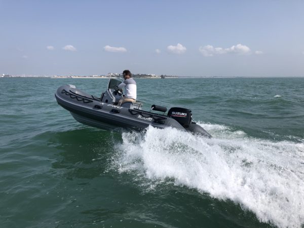 Nautique services La Rochelle - Vente de bateau à La Rochelle - Semi rigide 3D Tender xpro 535