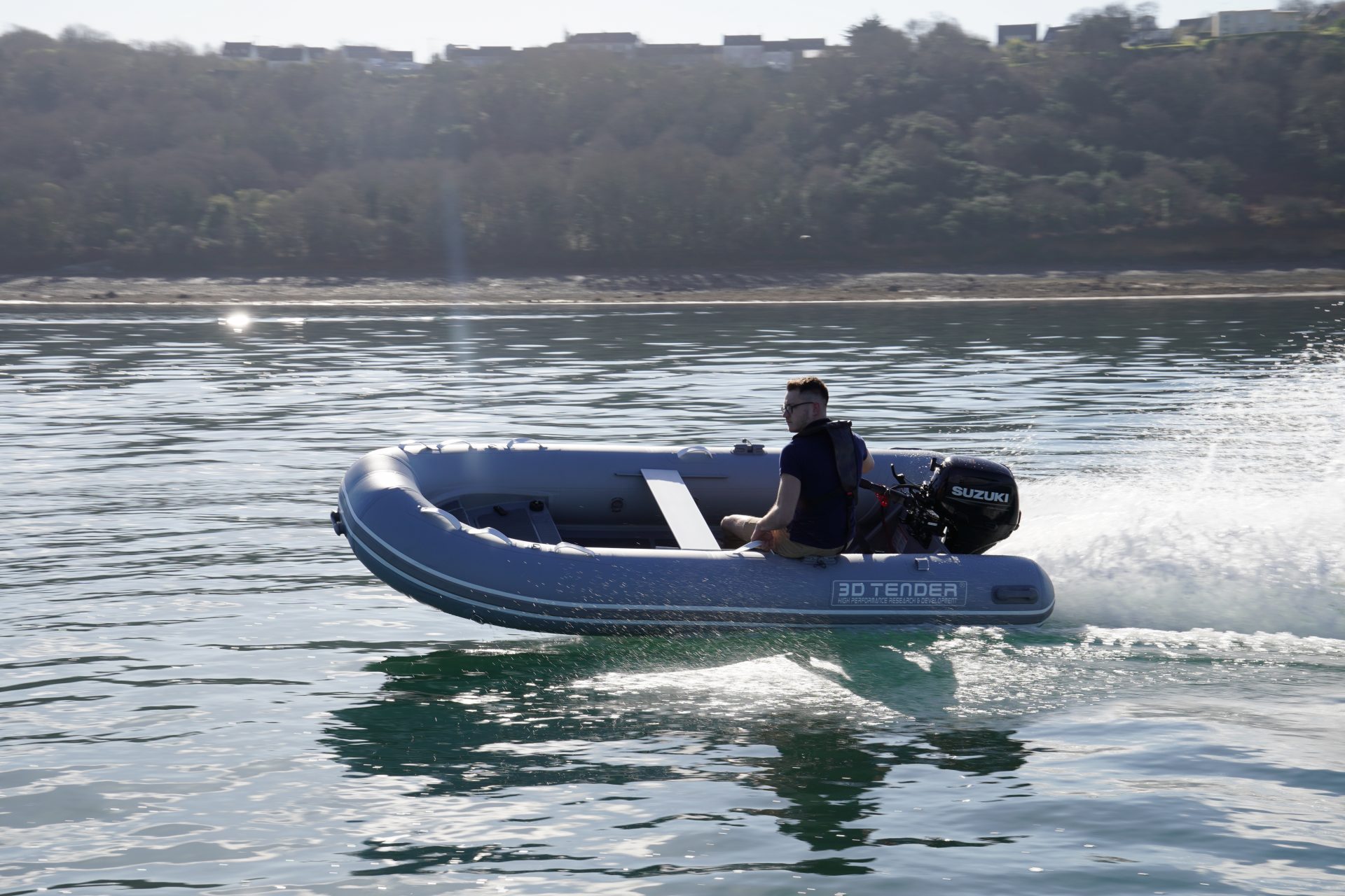 Nautique Services la Rochelle - Vente et entretien bateau - 3D Tender Ultimate rib 260