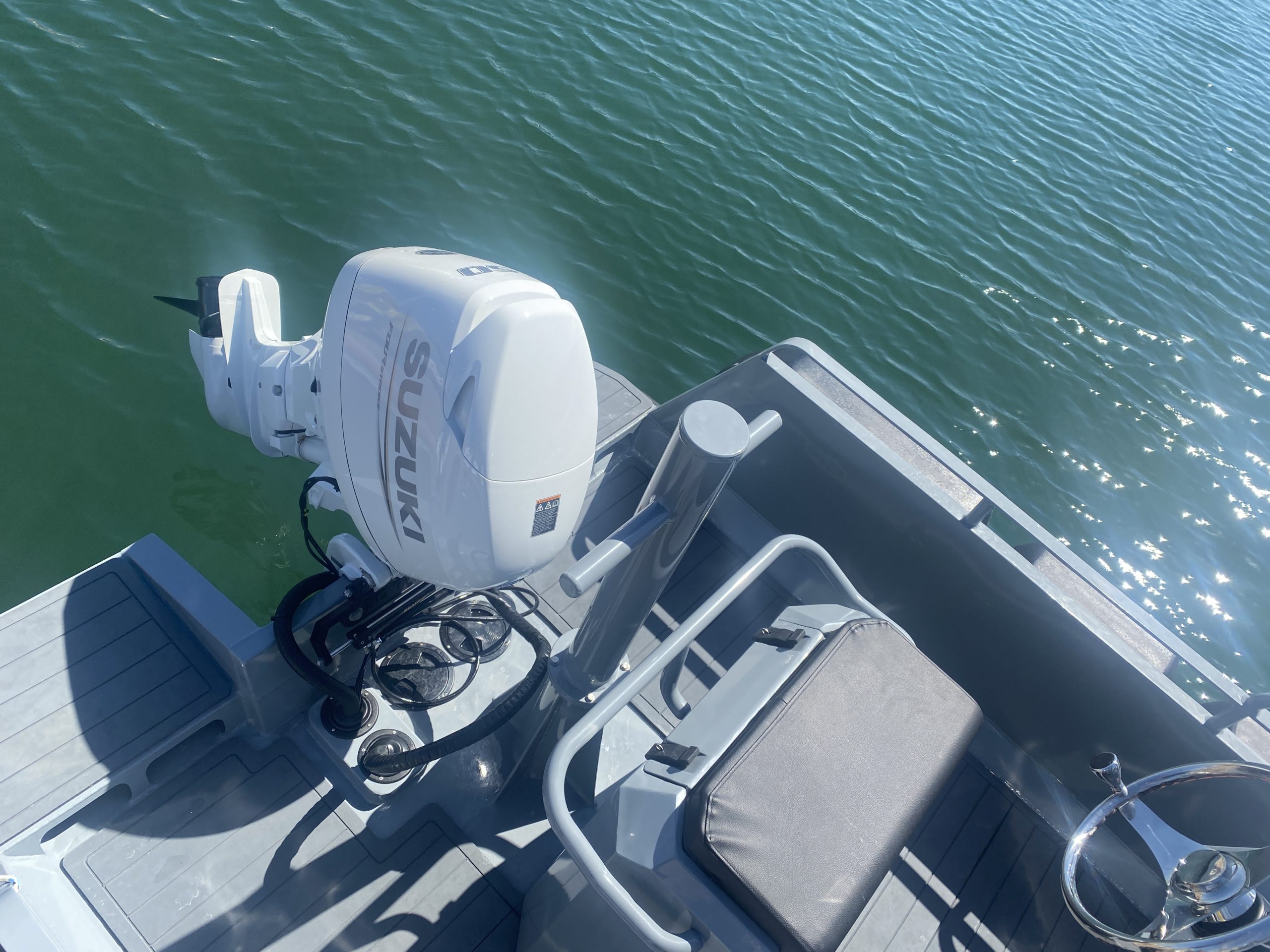 Nautique Services la Rochelle - Vente et entretien bateau - 3D Tender PILOT 420