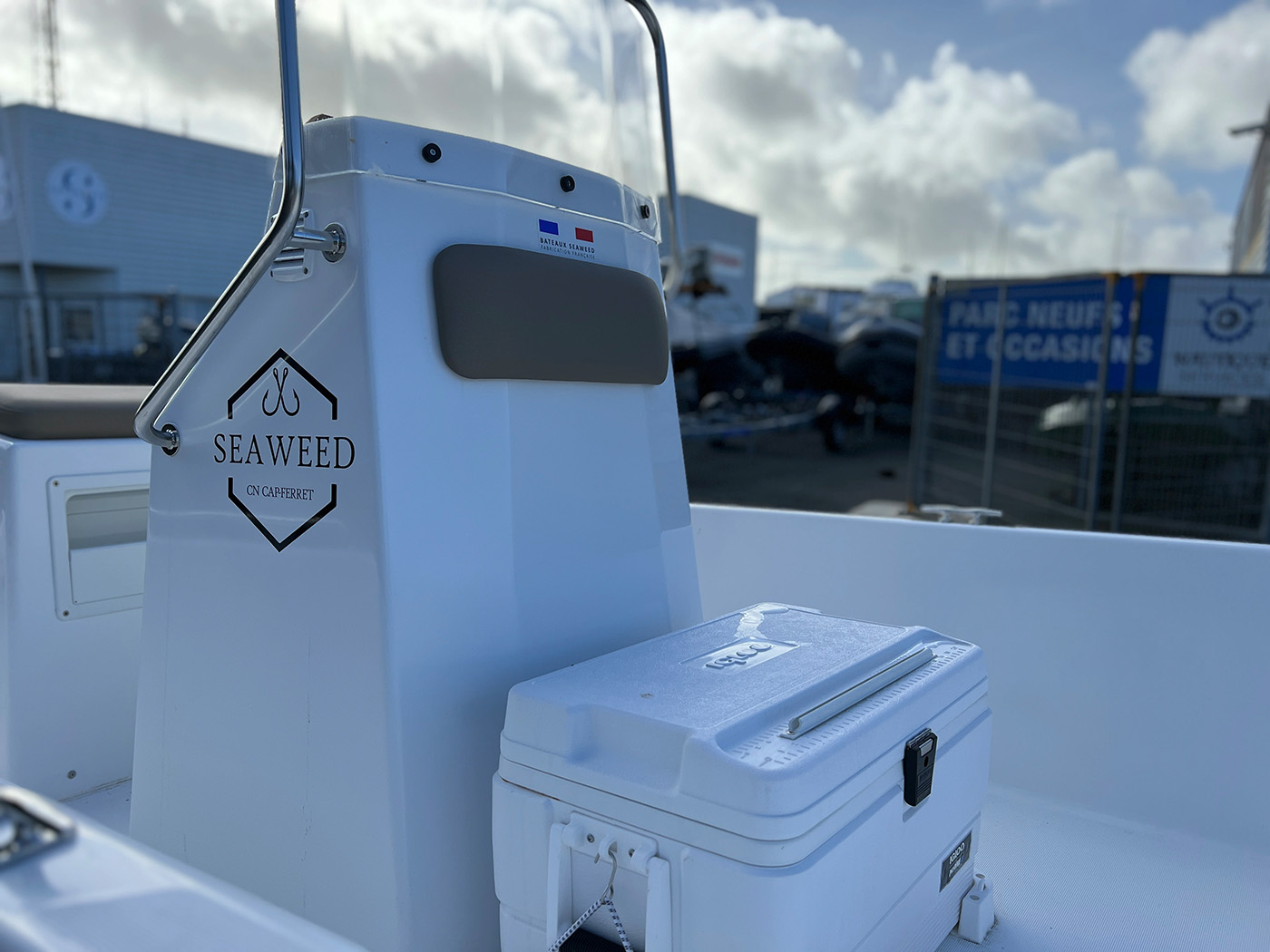 Nautique Services revendeur de la marque Seaweed : Le 100% français