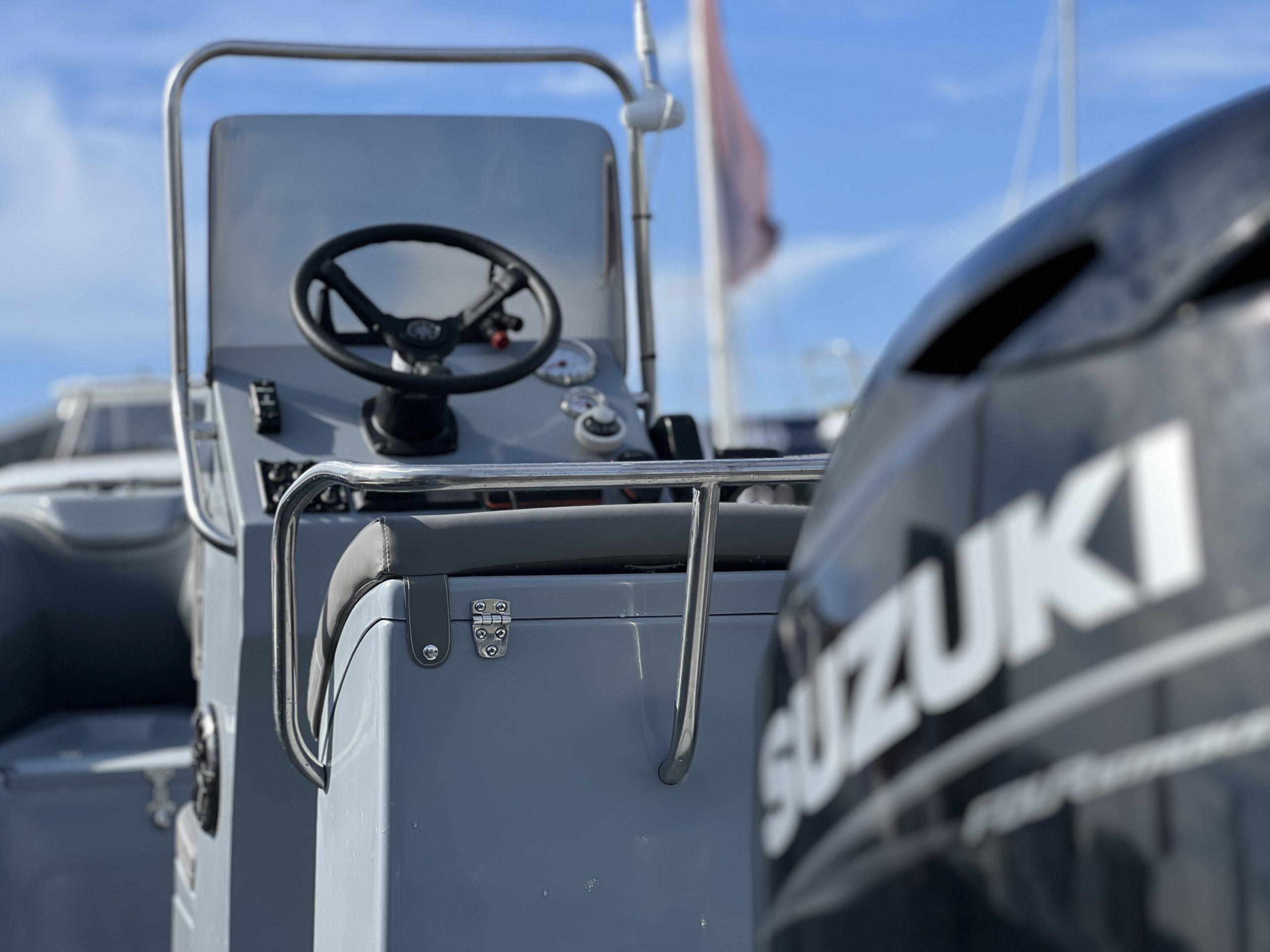 Le dépôt-vente chez Nautique Services La Rochelle