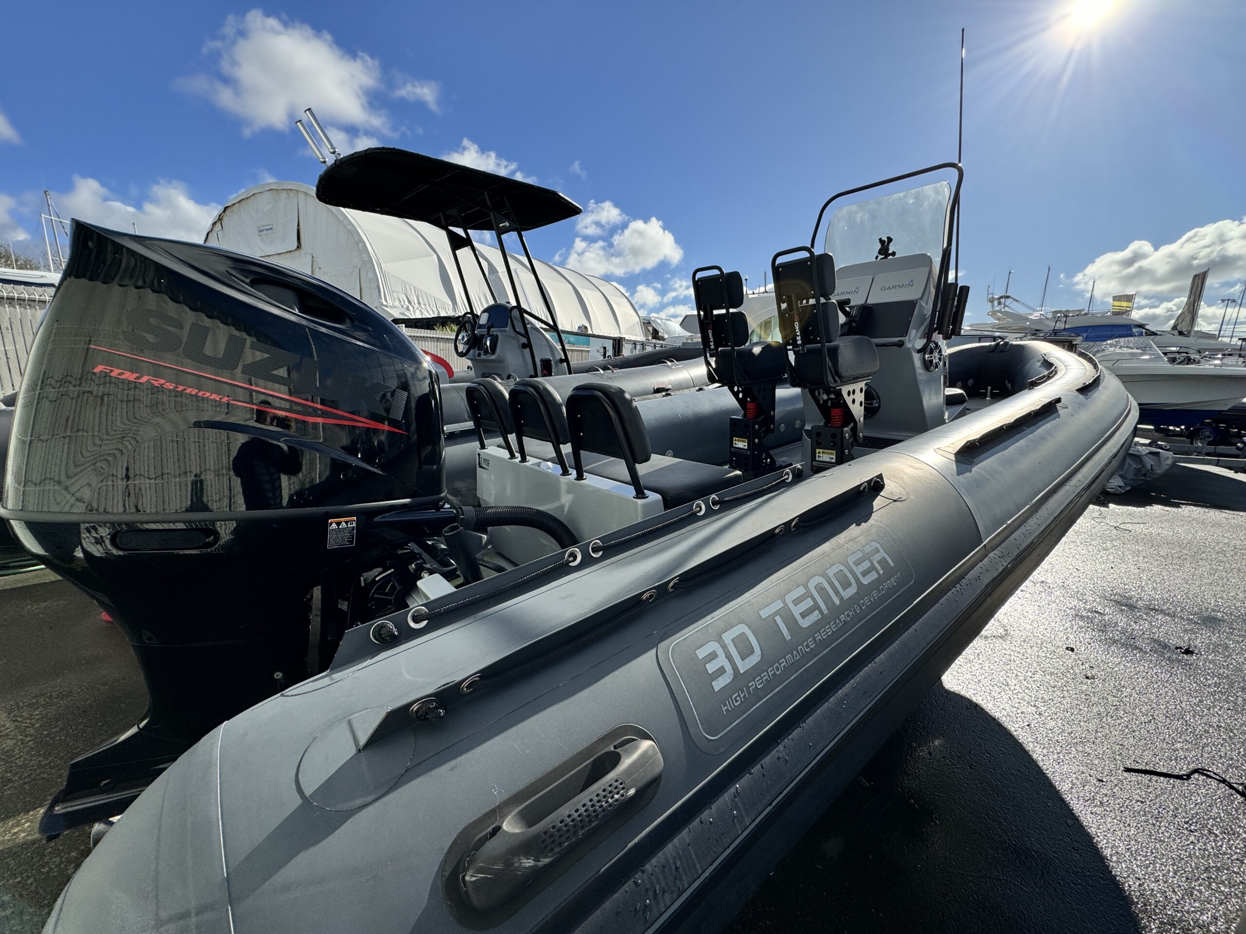 Le dépôt-vente chez Nautique Services La Rochelle - photo 2