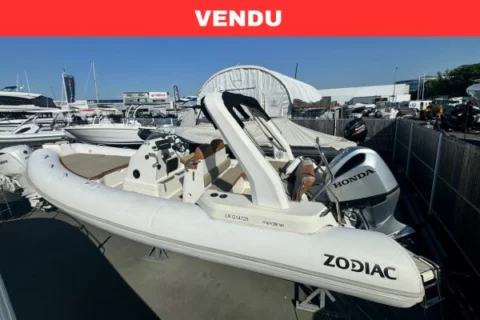Zodiac Medline 7.5 - Honda 225cv électrique - photo 10