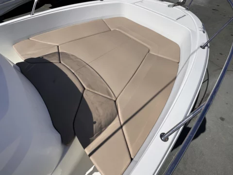 Jeanneau Cap Camarat 6.5 CC - Yamaha 150cv - Remorque routière - photo 4