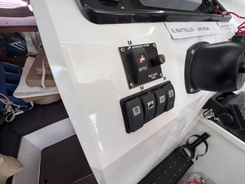 Jeanneau Merry Fisher 755 - Honda 150cv - photo 9