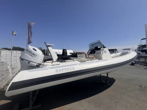 Brig Eagle 6.7 Hypalon - Suzuki 150cv 29h - photo 10