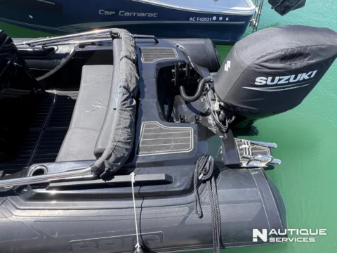 Brig Eagle 6.7 hypalon - Suzuki 200cv - photo 5