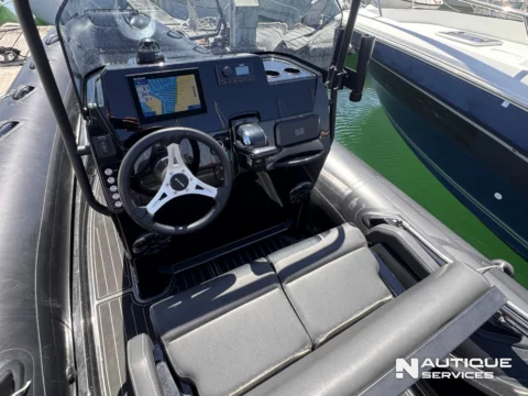 Brig Eagle 6.7 hypalon - Suzuki 200cv - photo 6