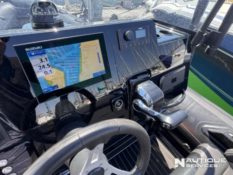 Brig Eagle 6.7 hypalon - Suzuki 200cv - photo 7