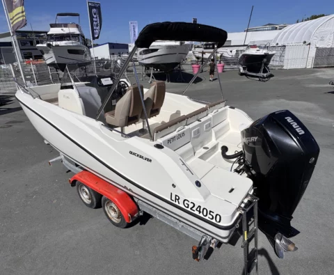 Quicksilver 675 activ open - Mercury 225cv V6
