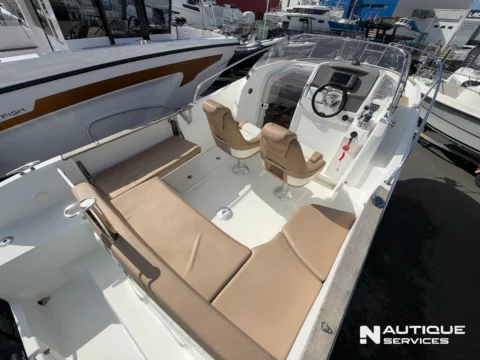 Jeanneau Cap camarat 7.5 WA - Mercury 300 Verado - photo 11