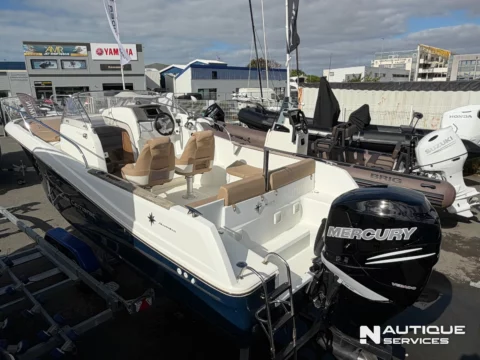 Jeanneau Cap camarat 7.5 WA - Mercury 300 Verado - photo 13