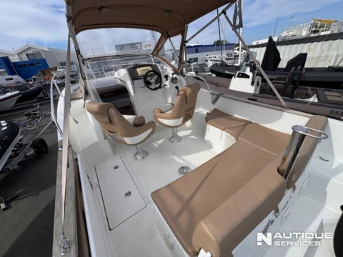 Jeanneau Cap camarat 7.5 WA - Mercury 300 Verado - photo 10