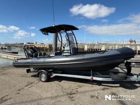 3D Tender Patrol 650 Hypalon - Suzuki 140cv - Remorque routière