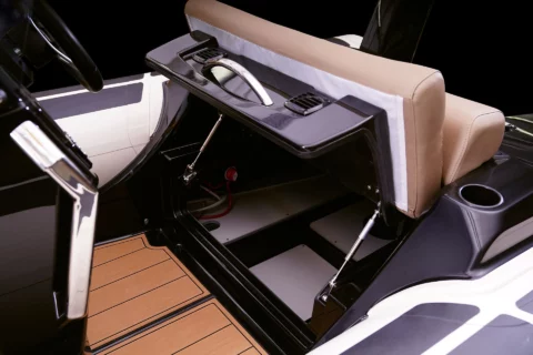 Brig Eagle 4 PVC - Honda 40cv - photo 15