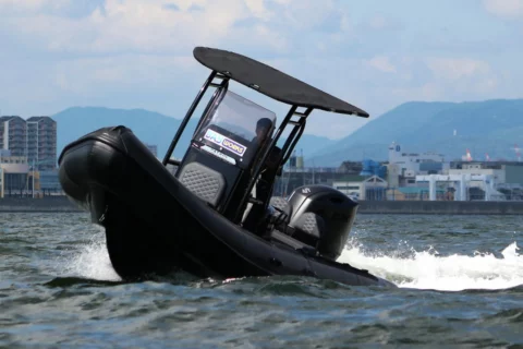Patrol 670 - Suzuki 150cv - photo 9